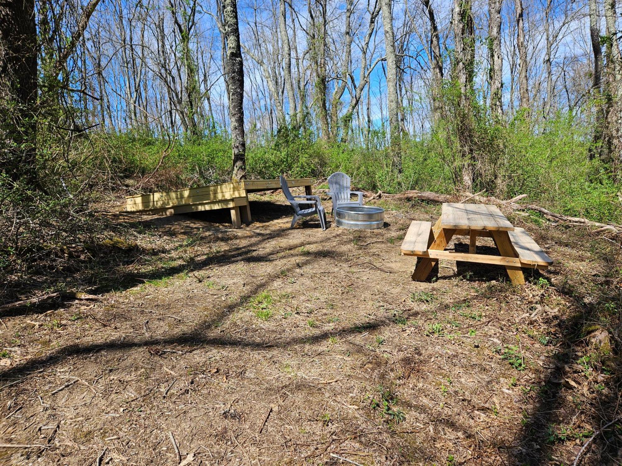 Cardinal Cove Campsite At Hocking Vacations - Tent Not Included 洛根 外观 照片