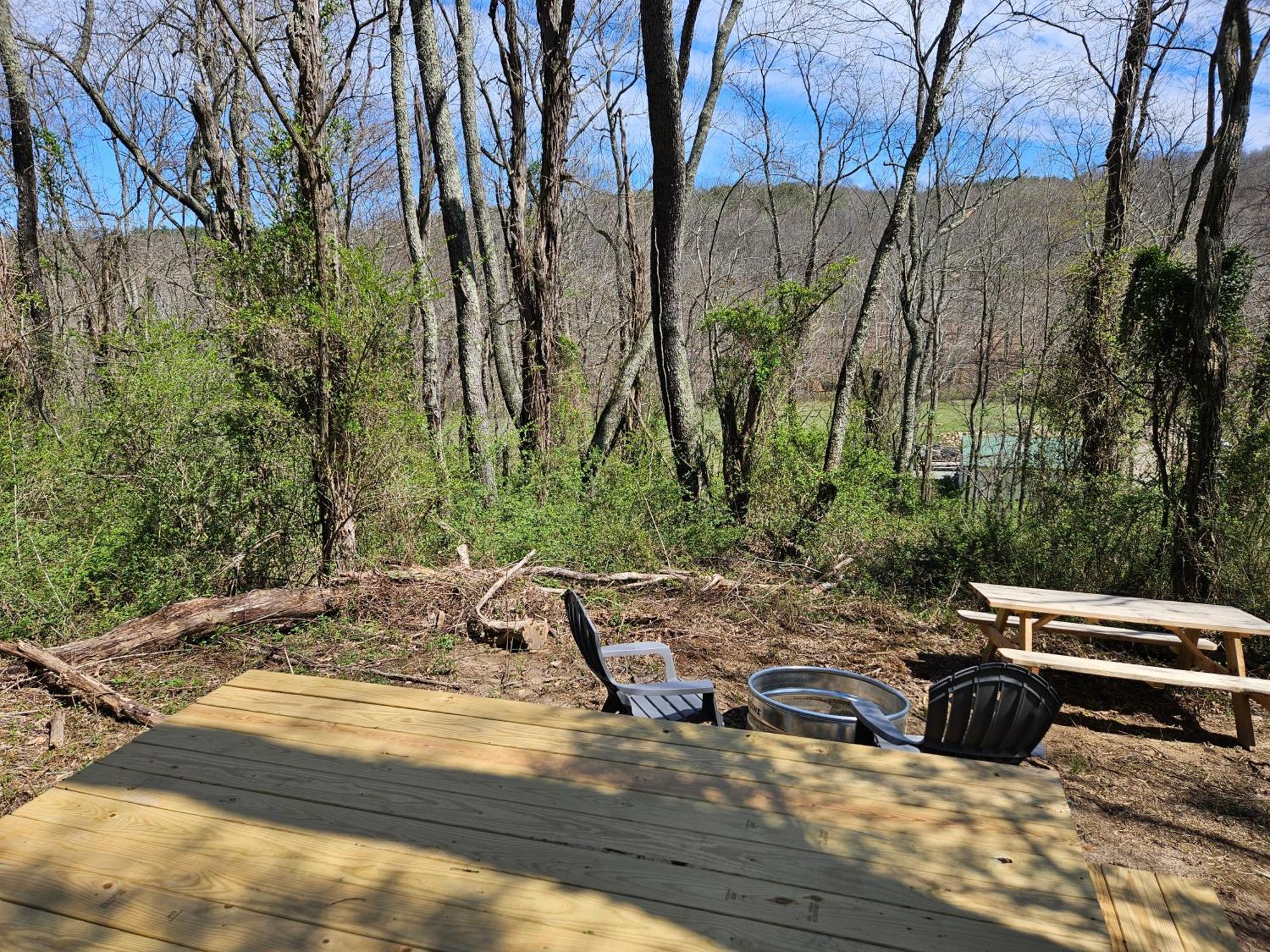 Cardinal Cove Campsite At Hocking Vacations - Tent Not Included 洛根 外观 照片